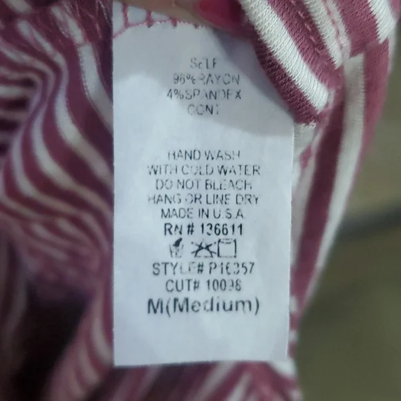 Pink Lily blouse - Picture 3 of 4